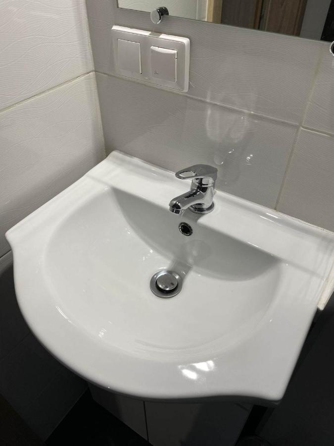 - Wschodnia- Wlokiennicza Obok Piotrkowskiej *