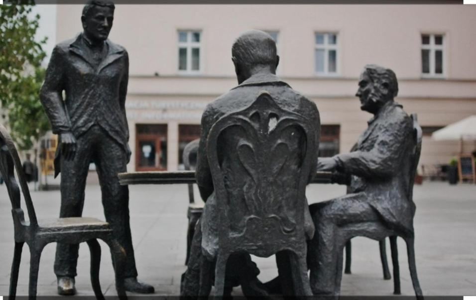 - Wschodnia- Wlokiennicza Obok Piotrkowskiej * Lodz (Lodz)
